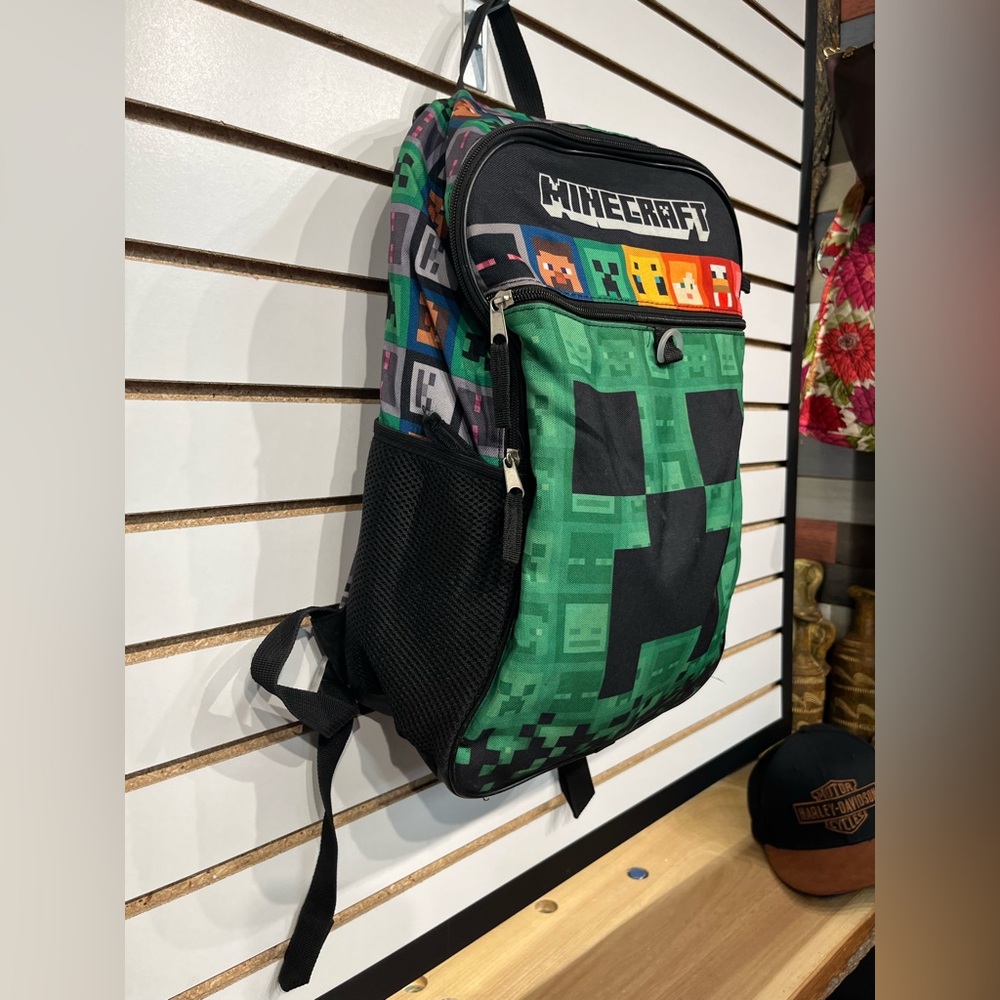 Minecraft backpack - Picture 3 of 9